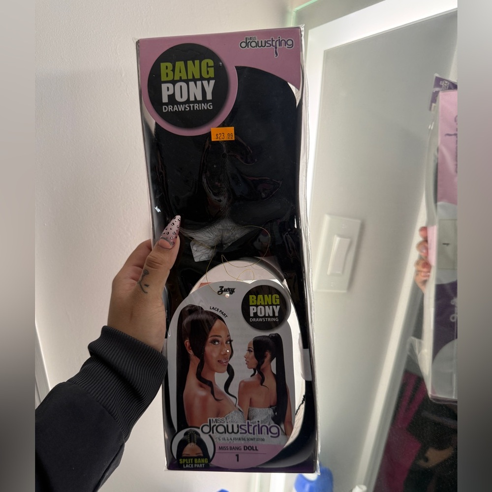 Bang Pony Drawstring Hairpiece in Black